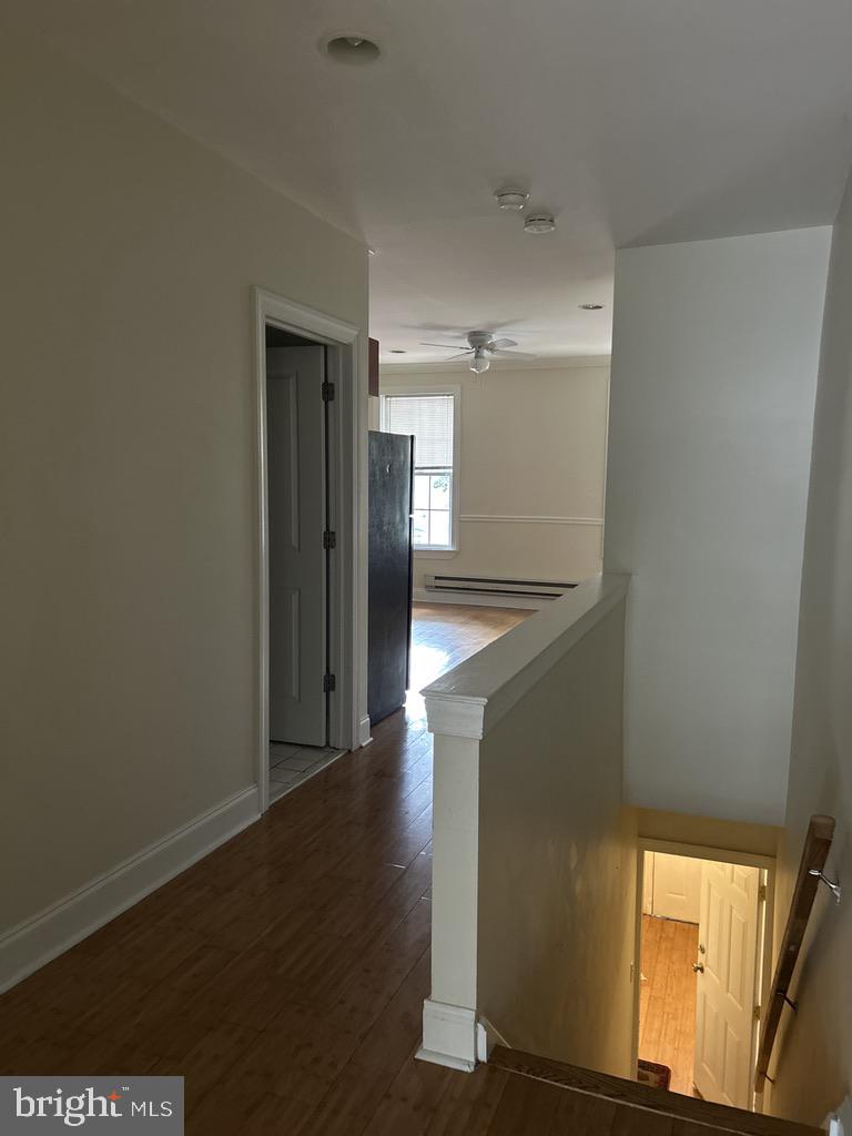 2225 Reed Street, Unit 2 Philadelphia, PA 19146 - Photo 4 of 13 Hallway to Living Area