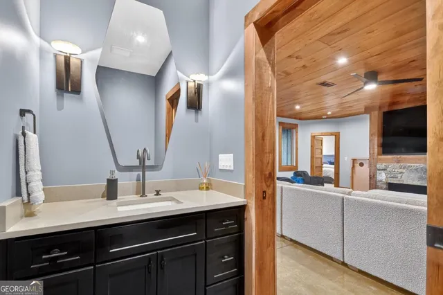 $2,390,000 | 100 Haven Lane, Unit 5, Blue Ridge, GA 30513