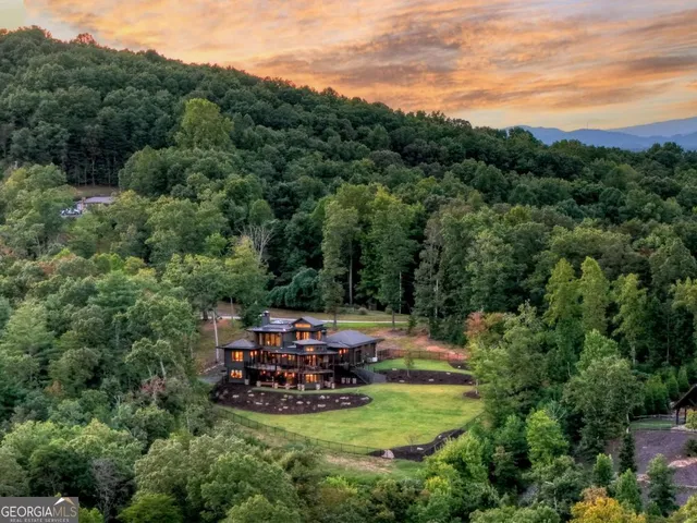 $2,390,000 | 100 Haven Lane, Unit 5, Blue Ridge, GA 30513