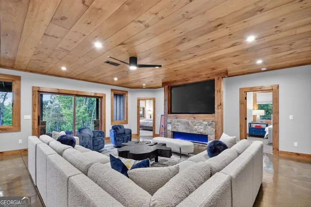 $2,390,000 | 100 Haven Lane, Unit 5, Blue Ridge, GA 30513