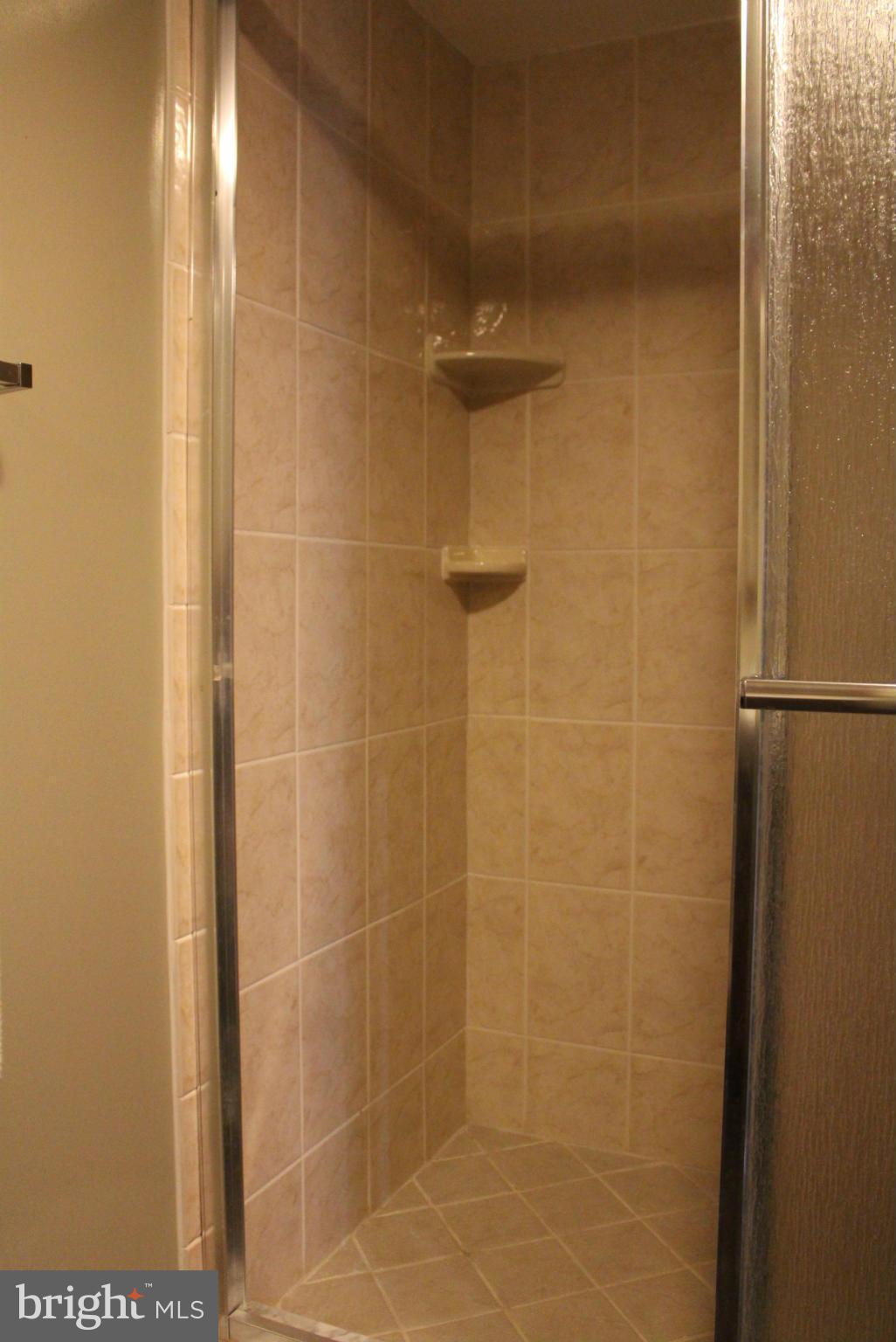 3403 Anderson Road Kensington, MD 20895 - Photo 26 of 30 Bath