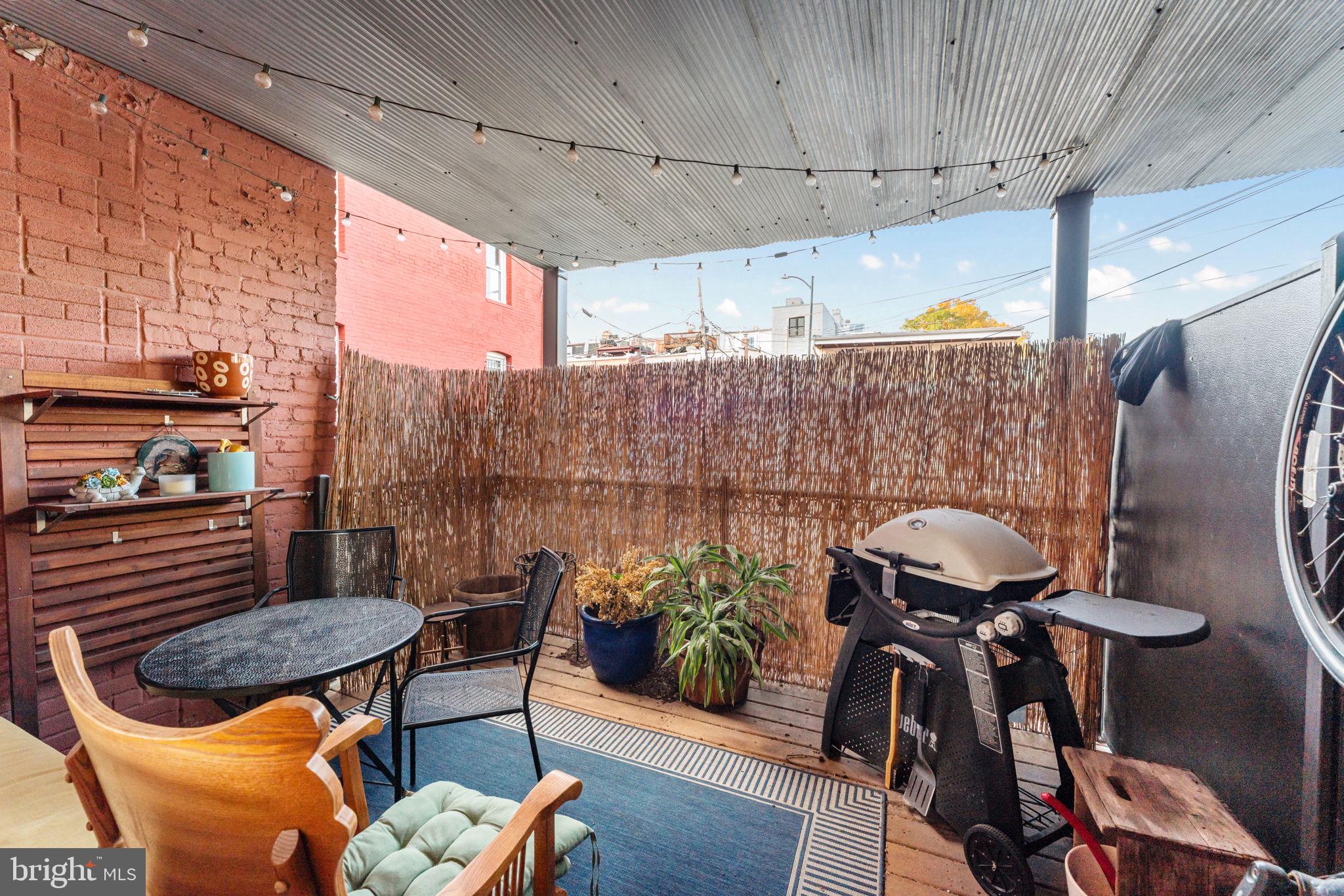 1105 Park Road Northwest, Unit 3 Washington, DC 20010 - Photo 19 of 20 a view of a outdoor seating area