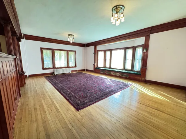 $749,900 | 312 10th Avenue North, Casselton, ND 58012