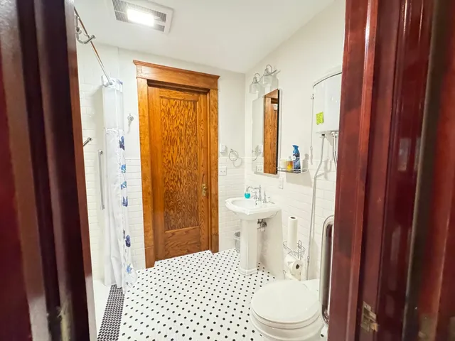 $749,900 | 312 10th Avenue North, Casselton, ND 58012