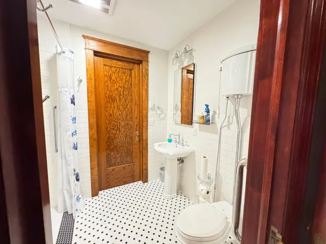 $749,900 | 312 10th Avenue North, Casselton, ND 58012