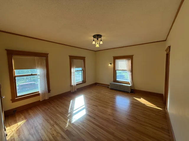 $749,900 | 312 10th Avenue North, Casselton, ND 58012