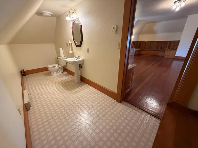 $749,900 | 312 10th Avenue North, Casselton, ND 58012