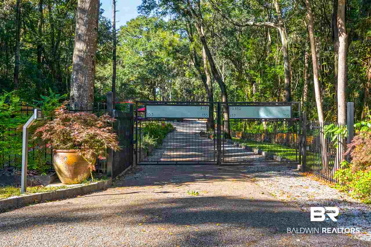 155 Blue Is Avenue Fairhope, AL 36532 - Photo 12 of 14