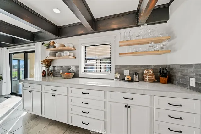 $1,475,000 | 1121 Oak Valley Drive, Yreka, CA 96097