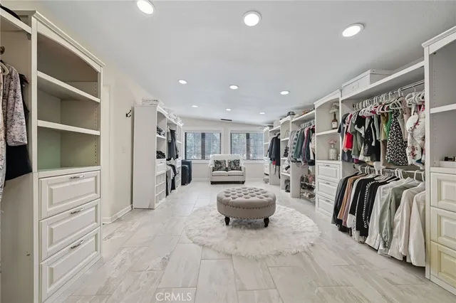 $1,475,000 | 1121 Oak Valley Drive, Yreka, CA 96097