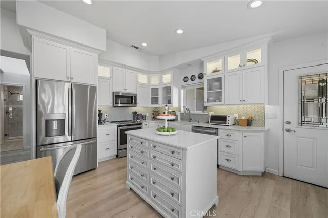 $1,475,000 | 1121 Oak Valley Drive, Yreka, CA 96097