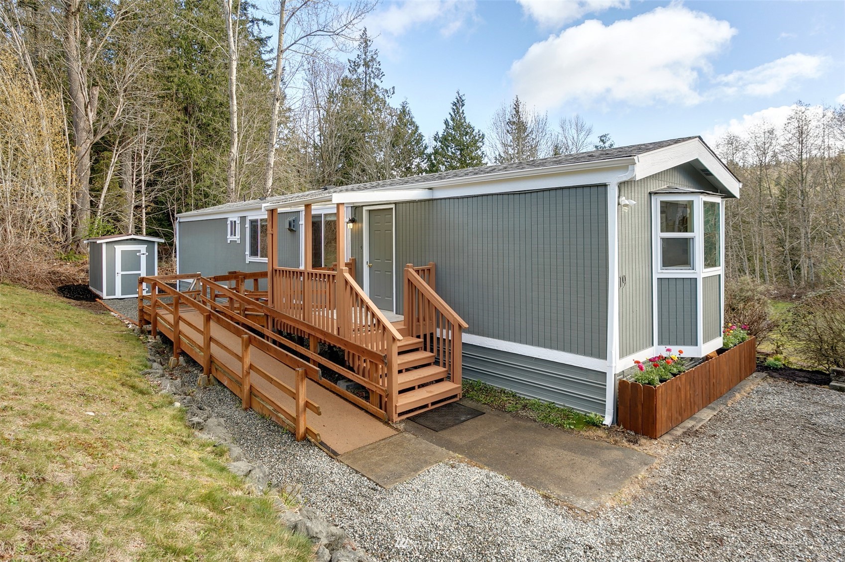 2174 Yew Street Road, Unit 19 Bellingham, WA 98229 - Photo 2 of 21 Gallery Image 2