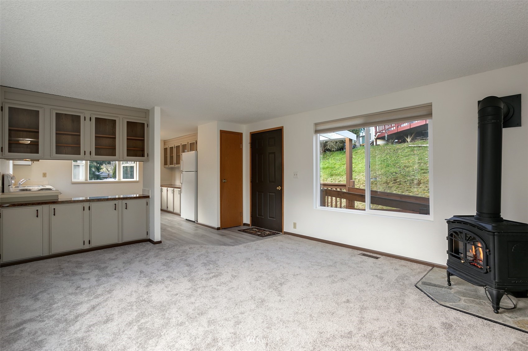 2174 Yew Street Road, Unit 19 Bellingham, WA 98229 - Photo 4 of 21 Gallery Image 4