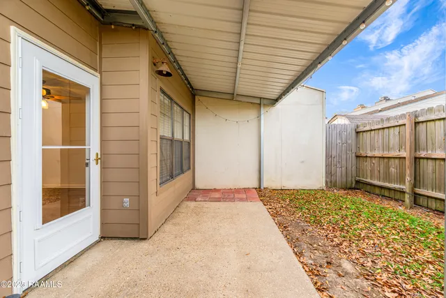 $175,000 | 210 Long Plantation Boulevard, Unit N, Lafayette, LA 70508