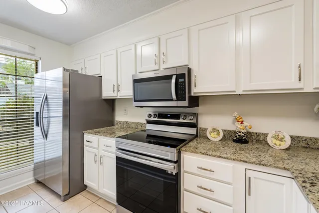 $175,000 | 210 Long Plantation Boulevard, Unit N, Lafayette, LA 70508