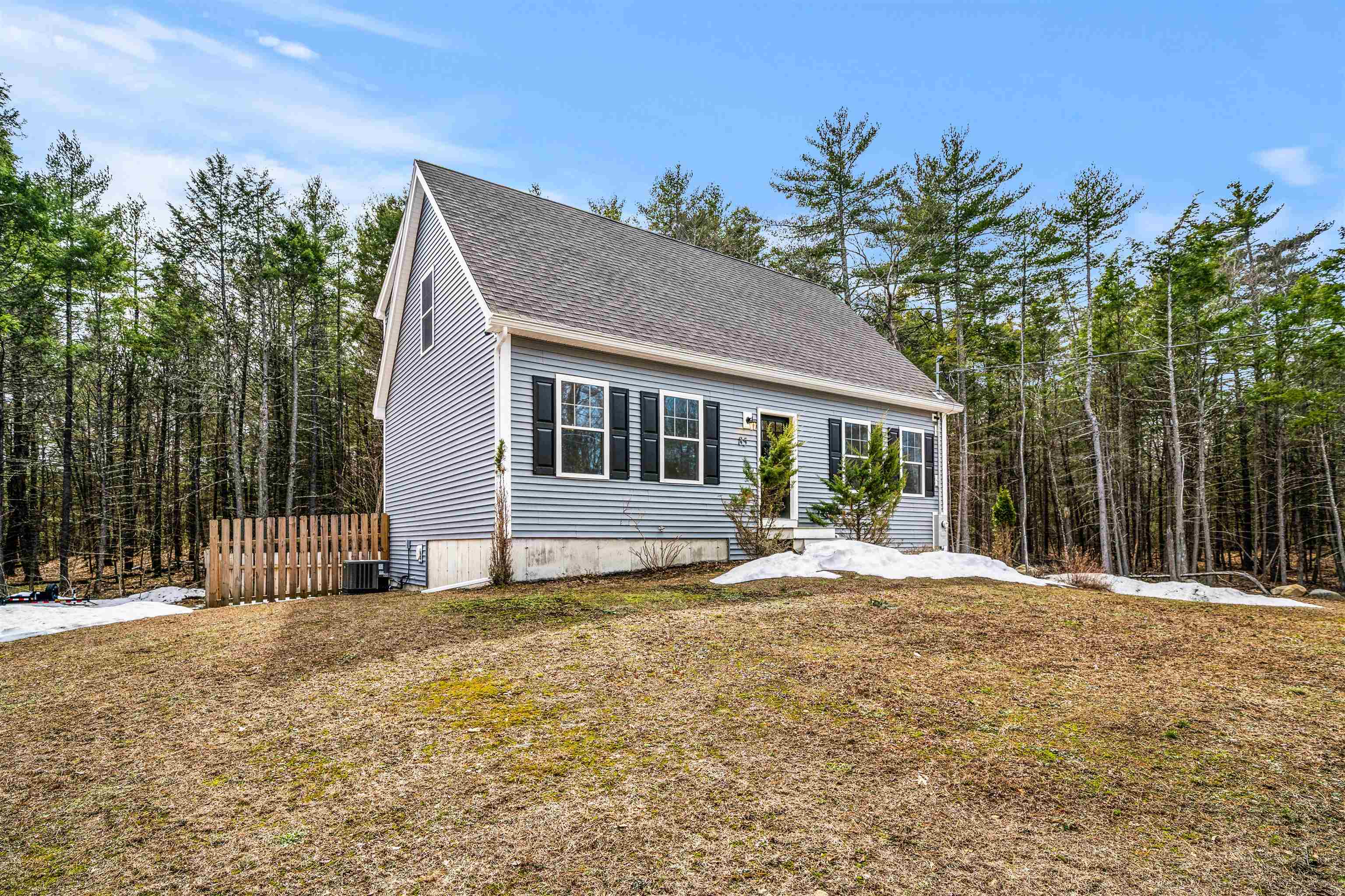 85 Kennard Road Nottingham, NH 03290 - Photo 34 of 39 Gallery Image 34