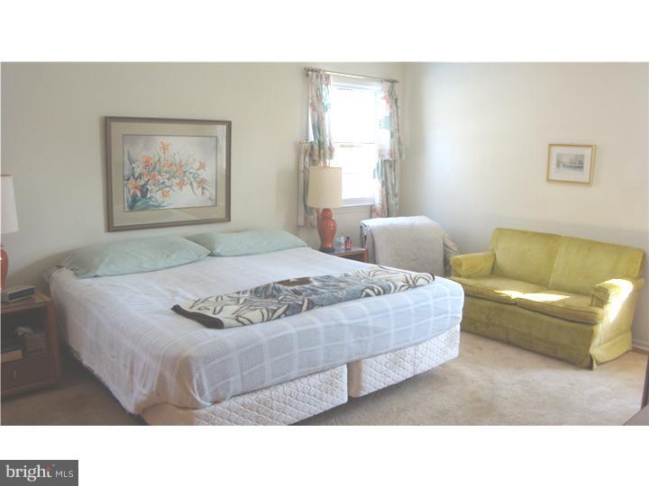 509 Wellfleet Road Cinnaminson, NJ 08077 - Photo 15 of 24 Sun Room