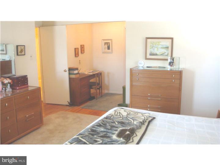 509 Wellfleet Road Cinnaminson, NJ 08077 - Photo 16 of 24 Master Bedroom