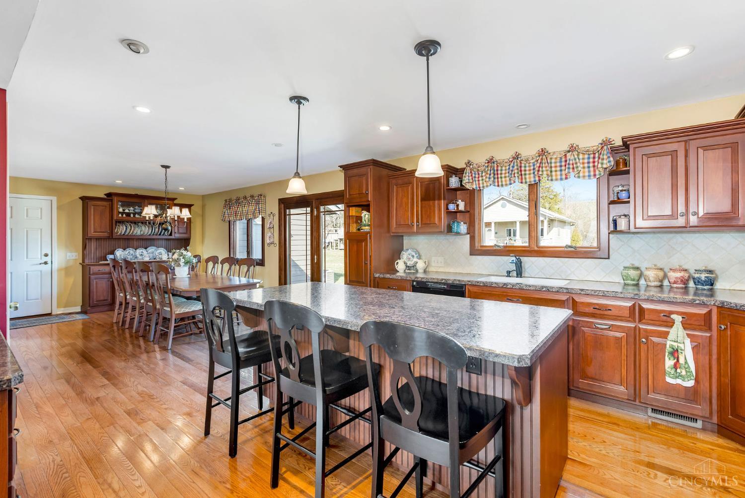 1634 Hine Road Hamilton, OH 45013 - Photo 13 of 59 Gallery Image 13