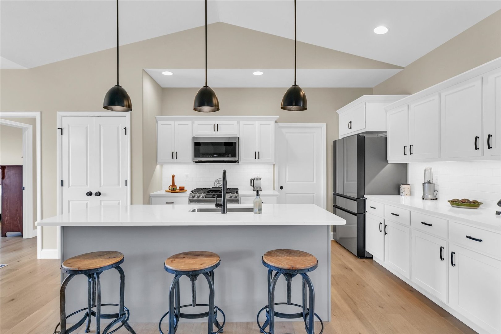 10 Kickapoo Drive Monticello, IL 61856 - Photo 13 of 41