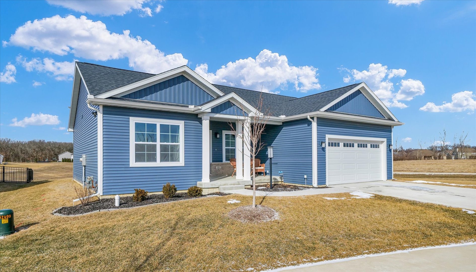 10 Kickapoo Drive Monticello, IL 61856 - Photo 4 of 41