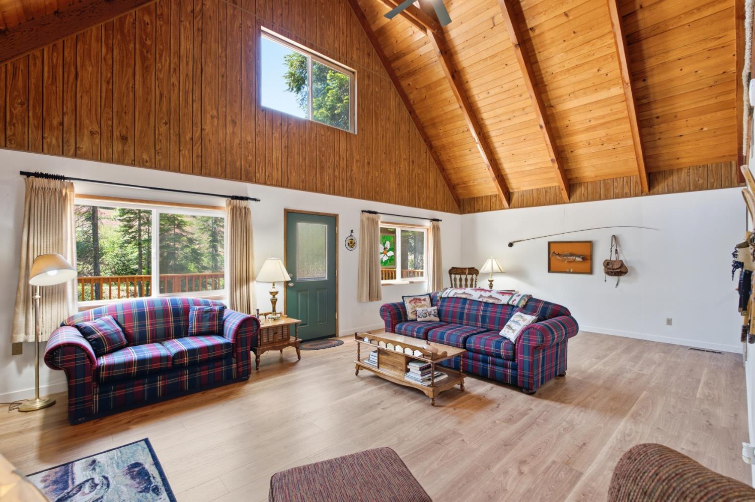 44249 Shaver Lake Road Shaver Lake, CA 93664 - Photo 6 of 30