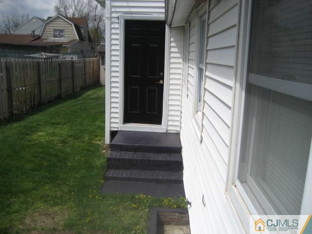 252 Raritan Boulevard Old Bridge, NJ 07735 - Photo 5 of 22 Gallery Image 5