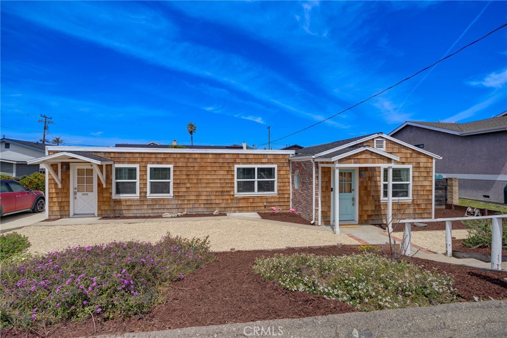 360 South 5th Street Grover Beach, CA 93433 - Photo 4 of 51