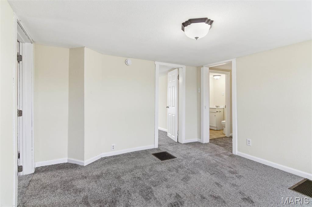 534 Poplar Street Highland, IL 62249 - Photo 15 of 41