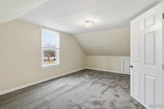 $155,000 | 534 Poplar Street, Highland, IL 62249