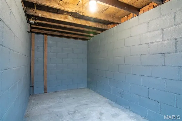 $155,000 | 534 Poplar Street, Highland, IL 62249