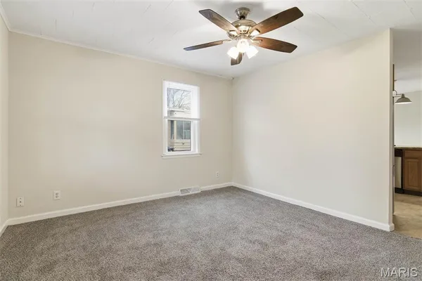 $155,000 | 534 Poplar Street, Highland, IL 62249