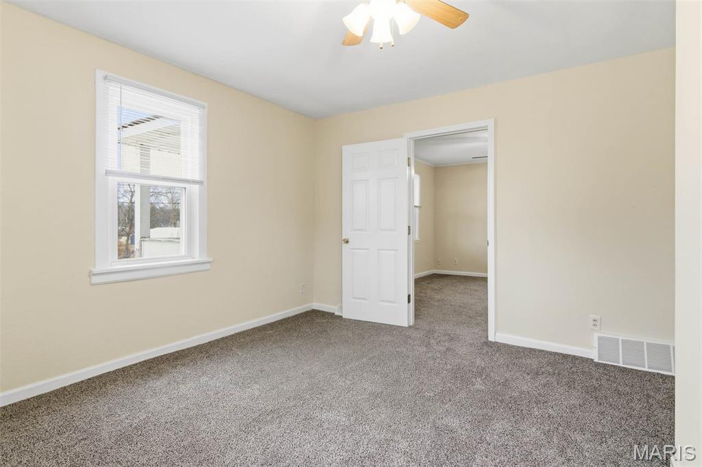 534 Poplar Street Highland, IL 62249 - Photo 10 of 41