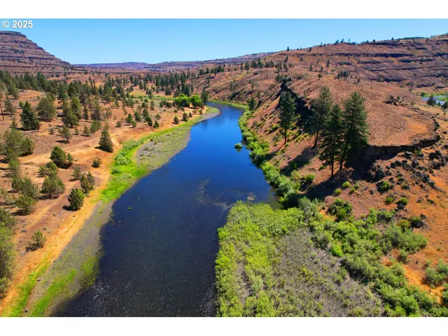 $2,475,000 | 45469 Wall Crk Road, Monument, OR 97864
