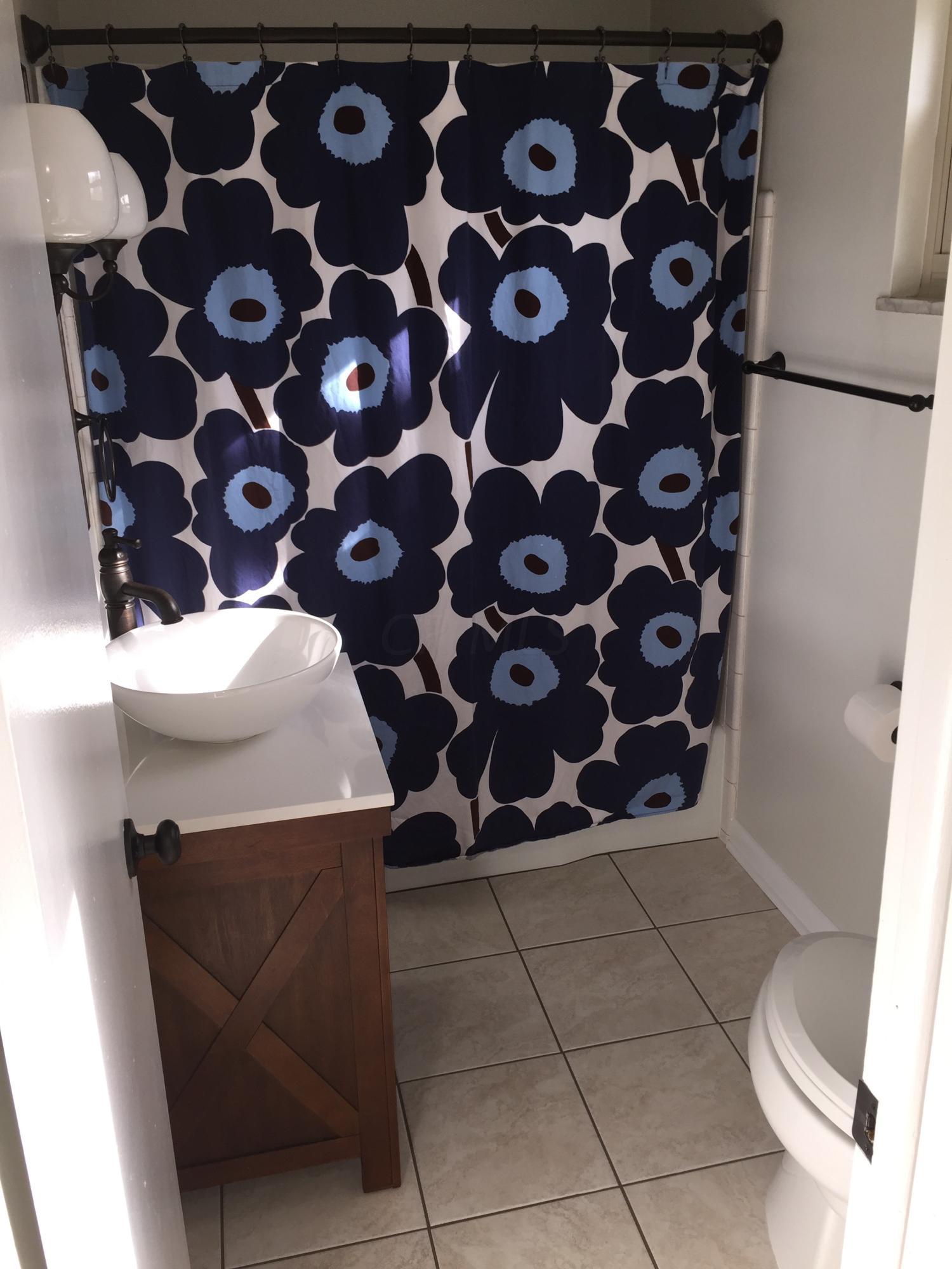 3076 Brandon Road Columbus, OH 43221 - Photo 12 of 20