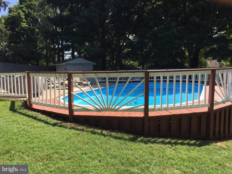 Your Own Private Pool with Decking to Lounge
