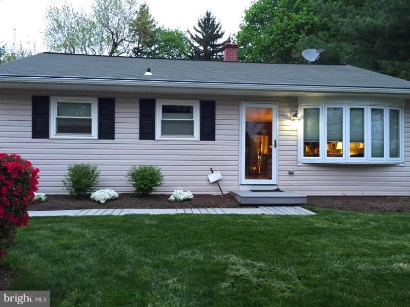 Updated  Roof, Siding & Windows !