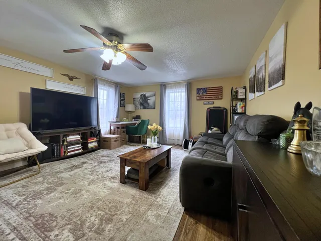 $250,000 | 112 West Main Street, Fort Kent, ME 04743