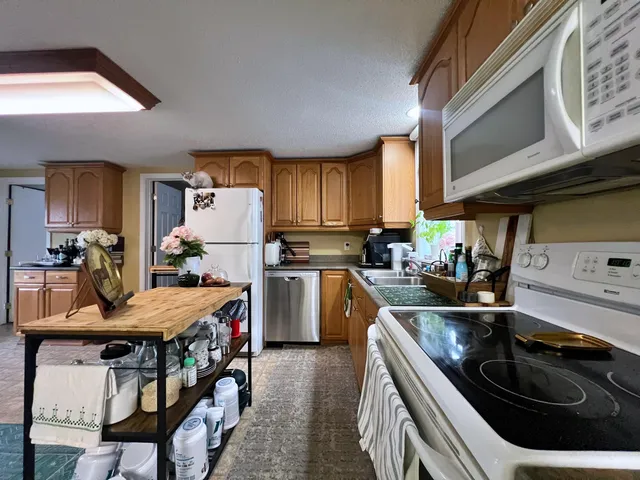 $250,000 | 112 West Main Street, Fort Kent, ME 04743