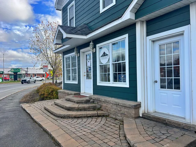 $250,000 | 112 West Main Street, Fort Kent, ME 04743