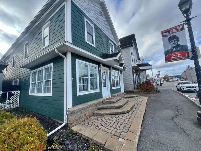 $250,000 | 112 West Main Street, Fort Kent, ME 04743