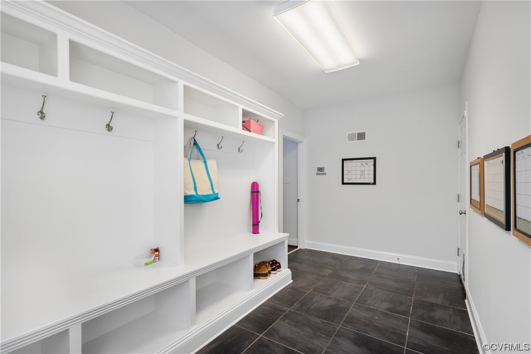 346 Ziontown Road Henrico, VA 23229 - Photo 15 of 37 a workspace with white cabinets