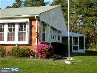 137 B Sunset Road, Unit B Whiting, NJ 08759 - Photo 1 of 8 Exterior Side
