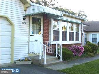 137 B Sunset Road, Unit B Whiting, NJ 08759 - Photo 5 of 8 Exterior Front