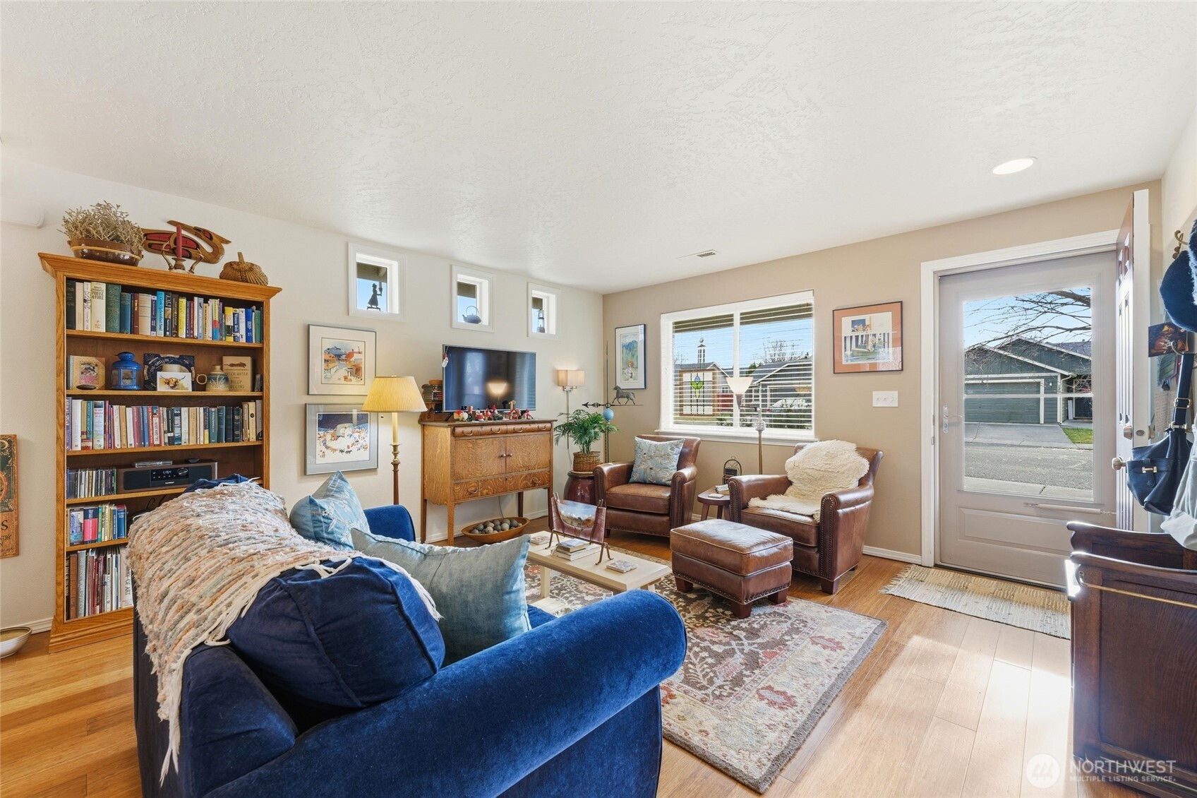 1320 Southwest Riparian Court College Place, WA 99324 - Photo 5 of 33