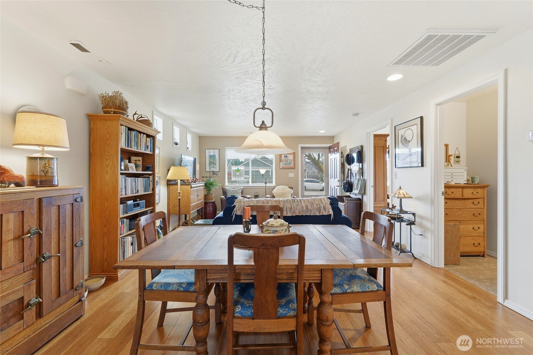 1320 Southwest Riparian Court College Place, WA 99324 - Photo 8 of 33