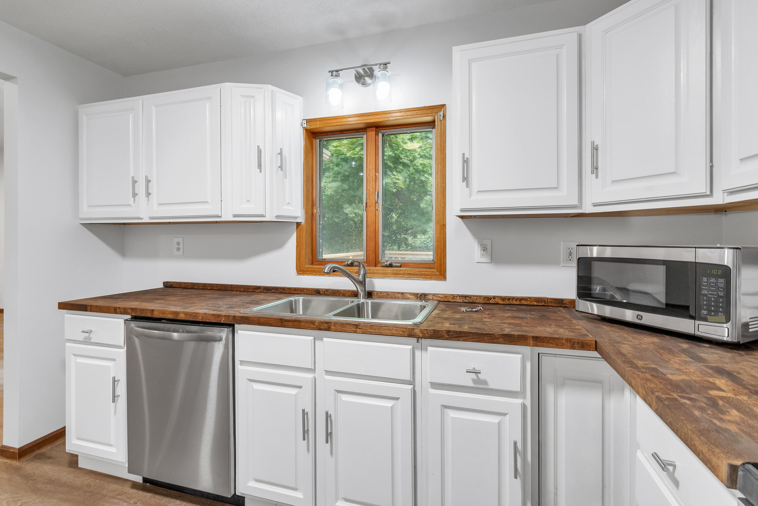 1295 Mixer Road Hastings, MI 49058 - Photo 8 of 33 12-1295-Mixer-Rd-WindowStill-Real-Estate