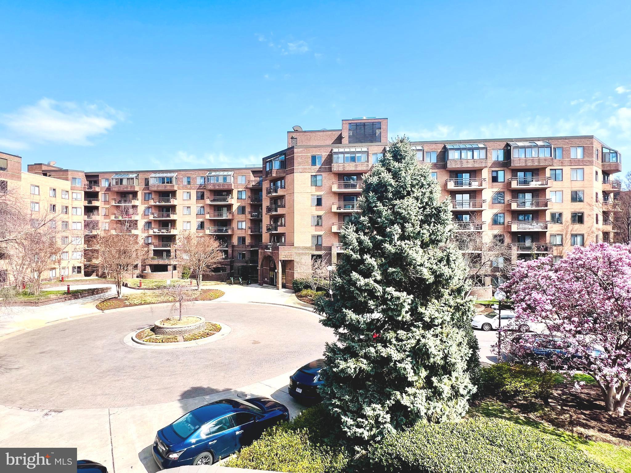 2111 Wisconsin Avenue Northwest, Unit 110 Washington, DC 20007 - Photo 30 of 32 View building