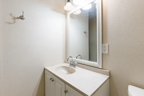 $65,000 | 211 Chestnut Street, Idalou, TX 79329