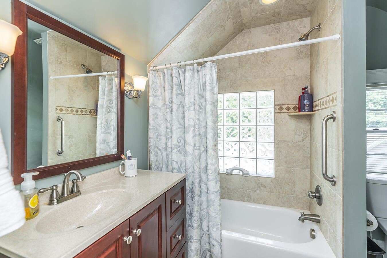 205 Ridgeway Road Lexington, KY 40502 - Photo 19 of 30 205ridgeway21 copy